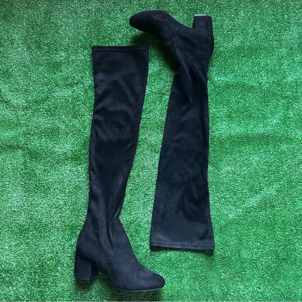 Black boots.